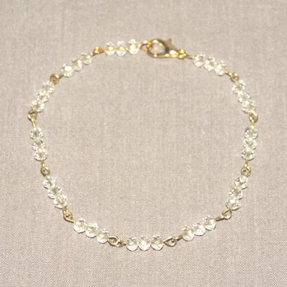 One of a kind handcrafted crystal beaded bracelet - Picture 4 of 5